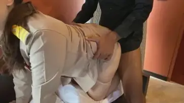 Tante Doggy Style Bikin Candu Nagih Amatir